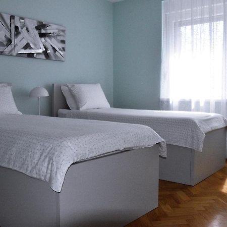 Apartman Bonbon Belisce Esterno foto