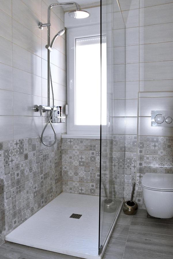Apartman Bonbon Belisce Esterno foto